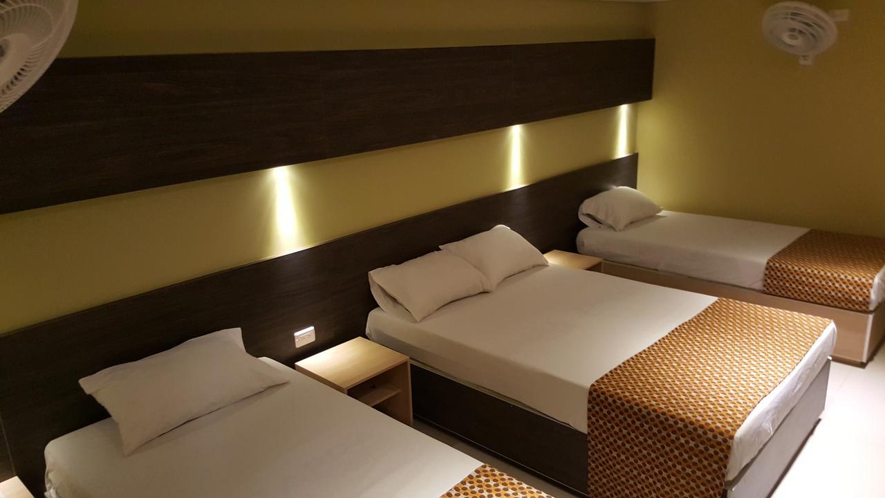 Hotel 56 Avenue Plaza Баранкила Екстериор снимка