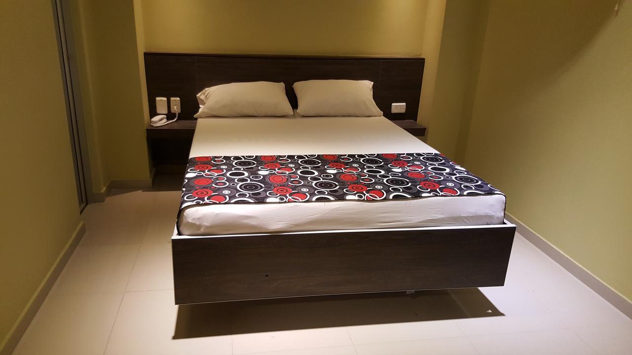 Hotel 56 Avenue Plaza Баранкила Екстериор снимка